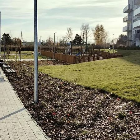 Blask, W Zaciszu Zieleni Z Ogrodkiem *